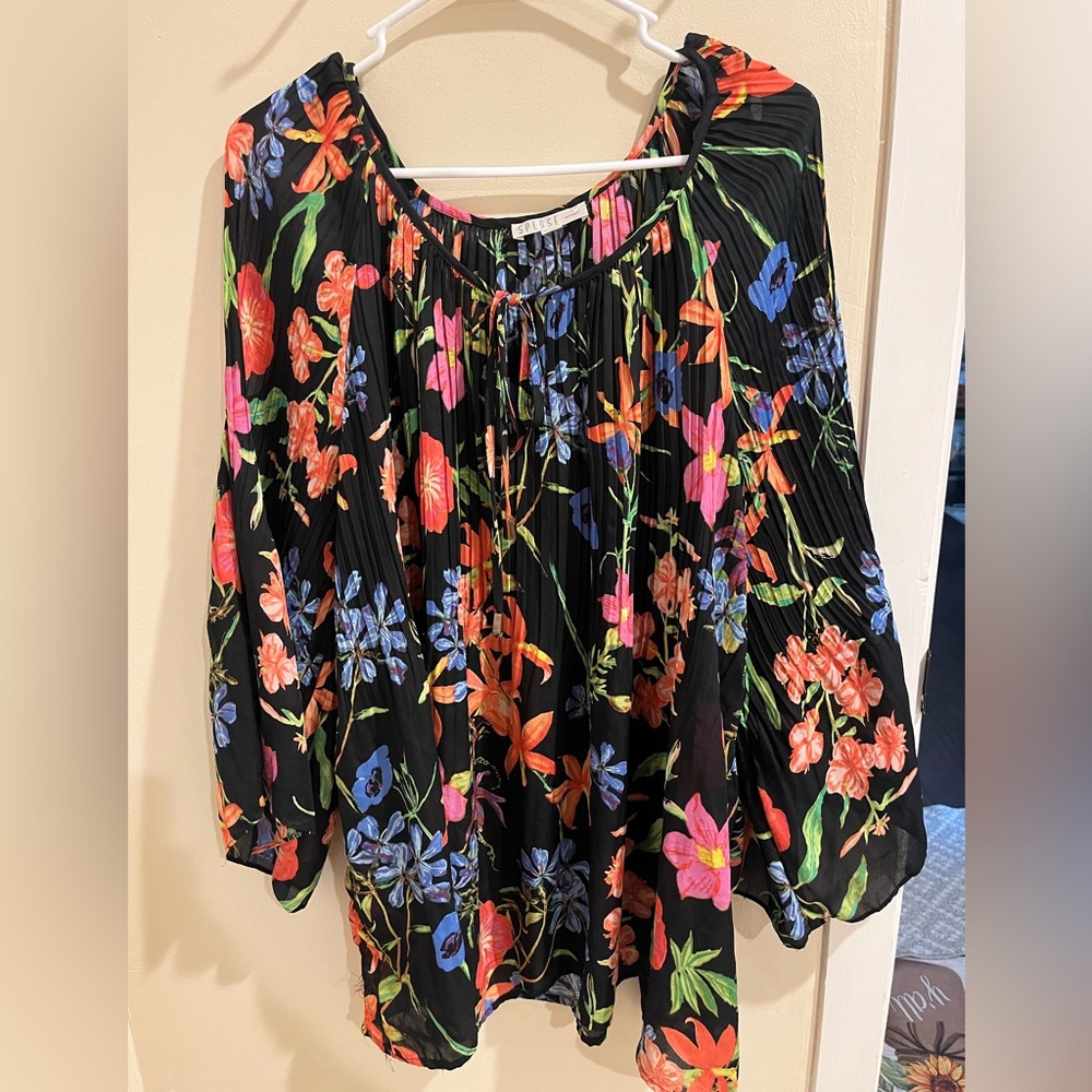 SPENSE Sheer Chiffon Blouse-1x. It runs large.